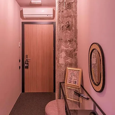 Hotel Hografic