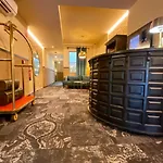 Отель Hografic 2*