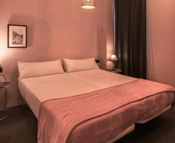 Hotel Hografic 2*