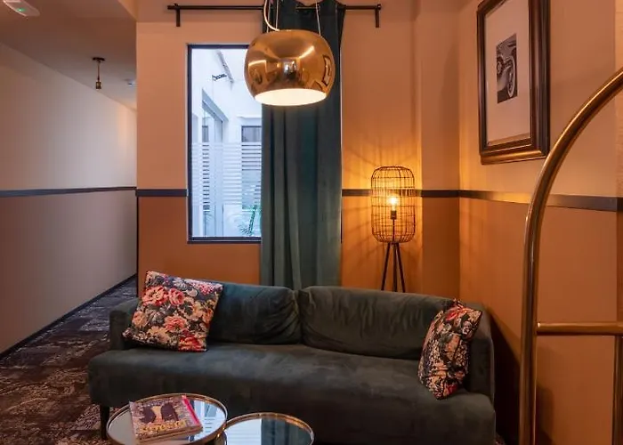 Hotel Hografic